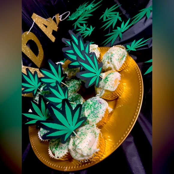 Cupcake toppers - Picture 1 of 4